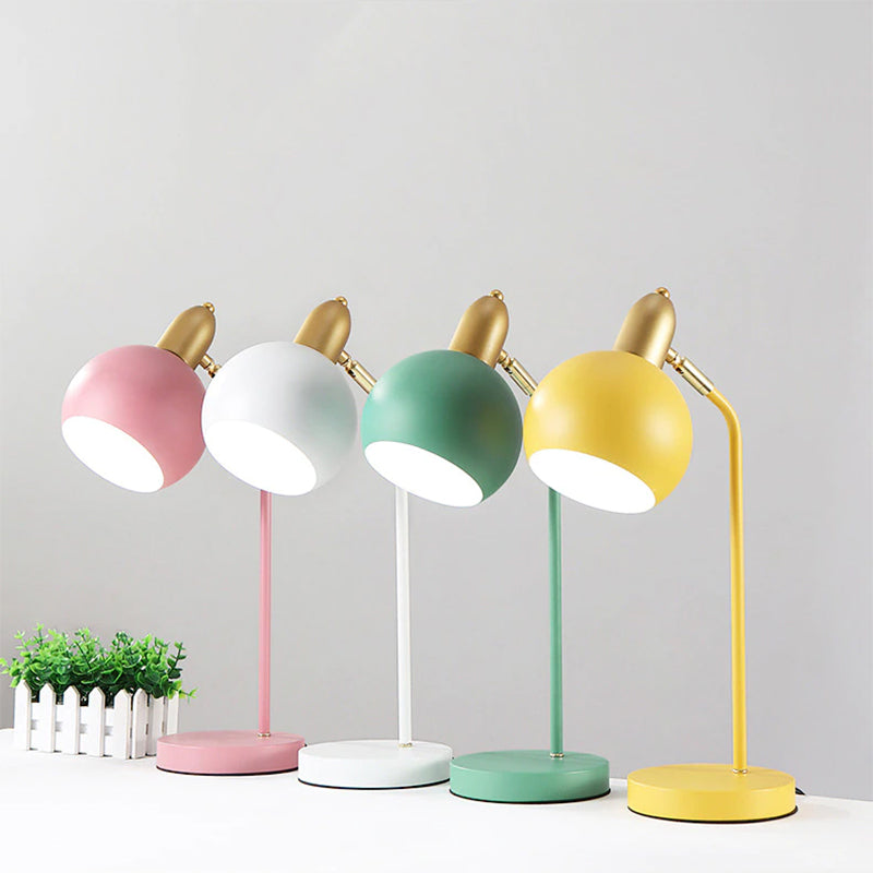 Nordic Iron Art LED Fashion Simple Desk Lamp Eye Protection Dimming Metal Table Lamp Living Room Bedroom Office Home Decor